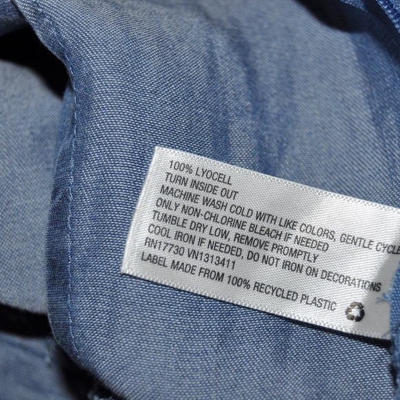 NEW Off The Shoulder Ruffle Chambray Jumpsuit [C3] - Picture 4 of 8